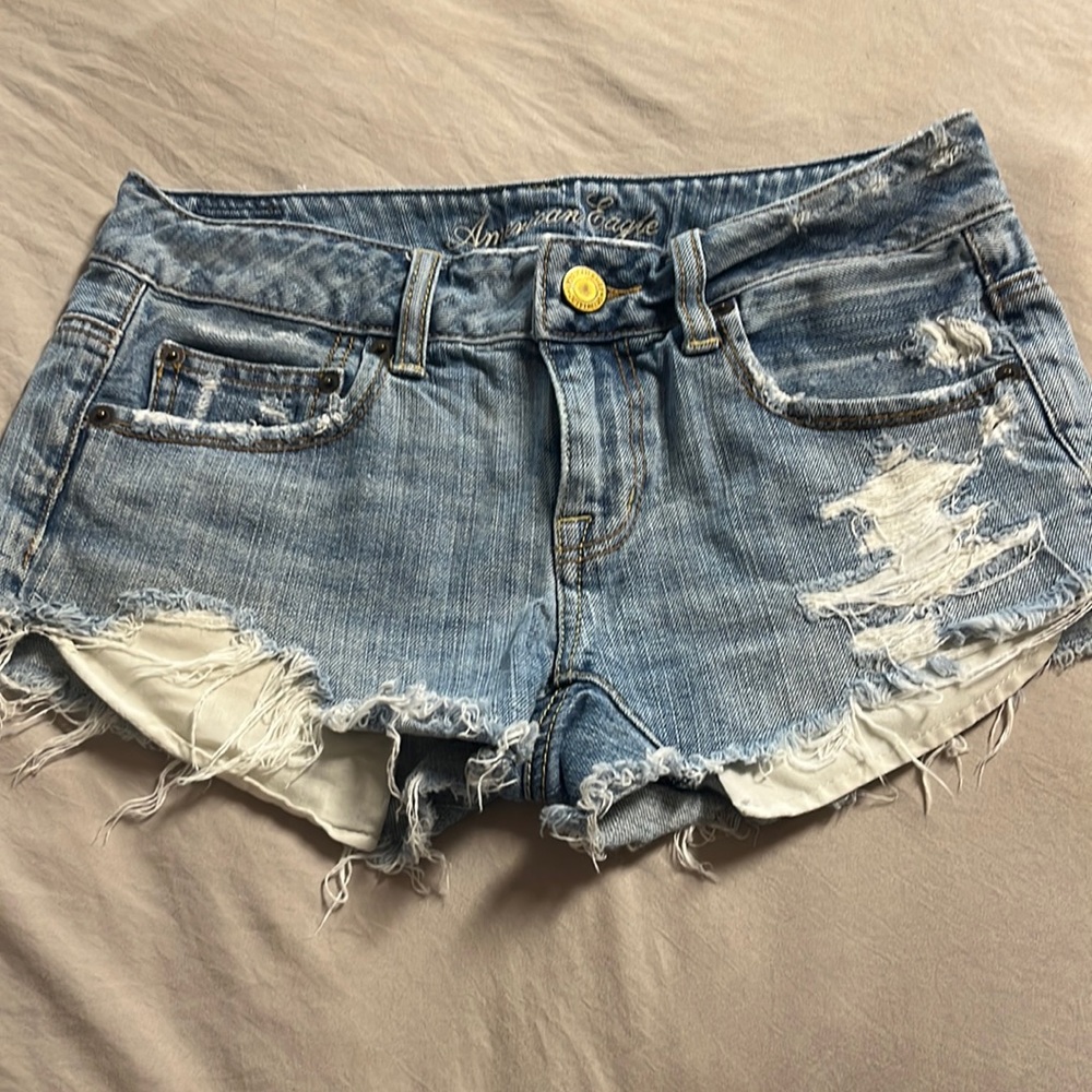 American Eagle cut off jean shorts size 0
